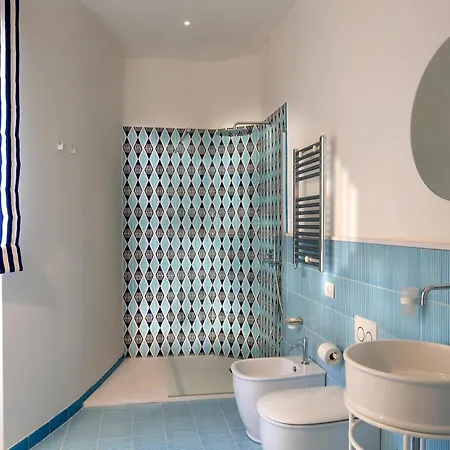 Pensión Galleria Port'alba - & Rooftop 4*