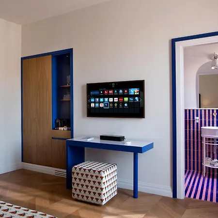 Pensión Galleria Port'alba - & Rooftop 4*