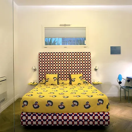 Galleria Port'alba - & Rooftop 4* Nápoles